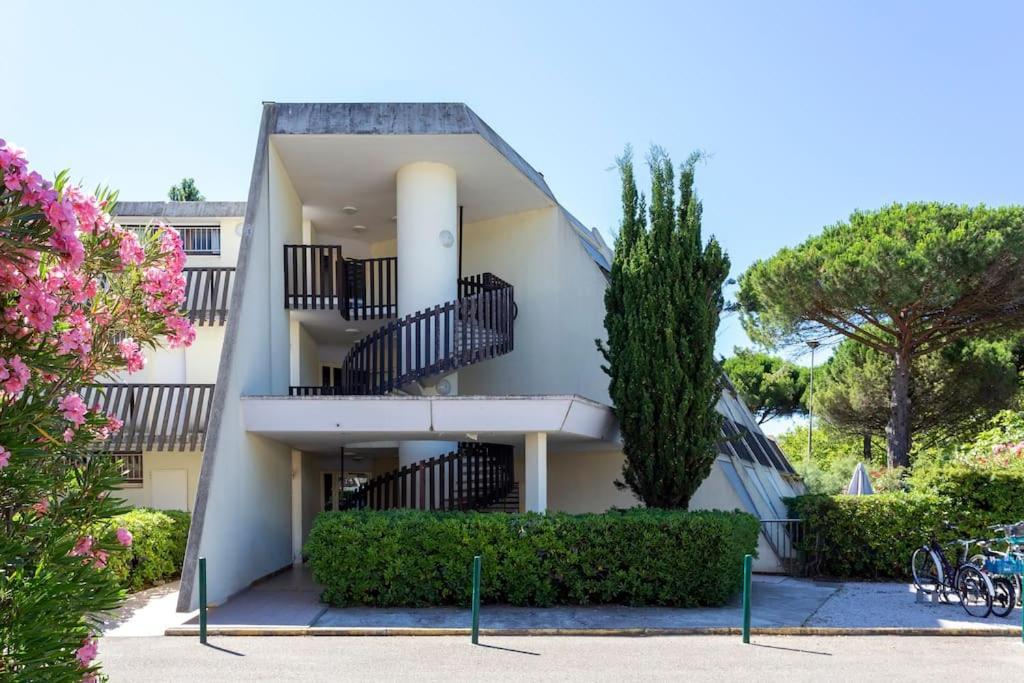 Chez Alexandra - Elegant Studio Avec Parking A Proximite Des Plages ลา กร็องเดอ-ม็อต ภายนอก รูปภาพ