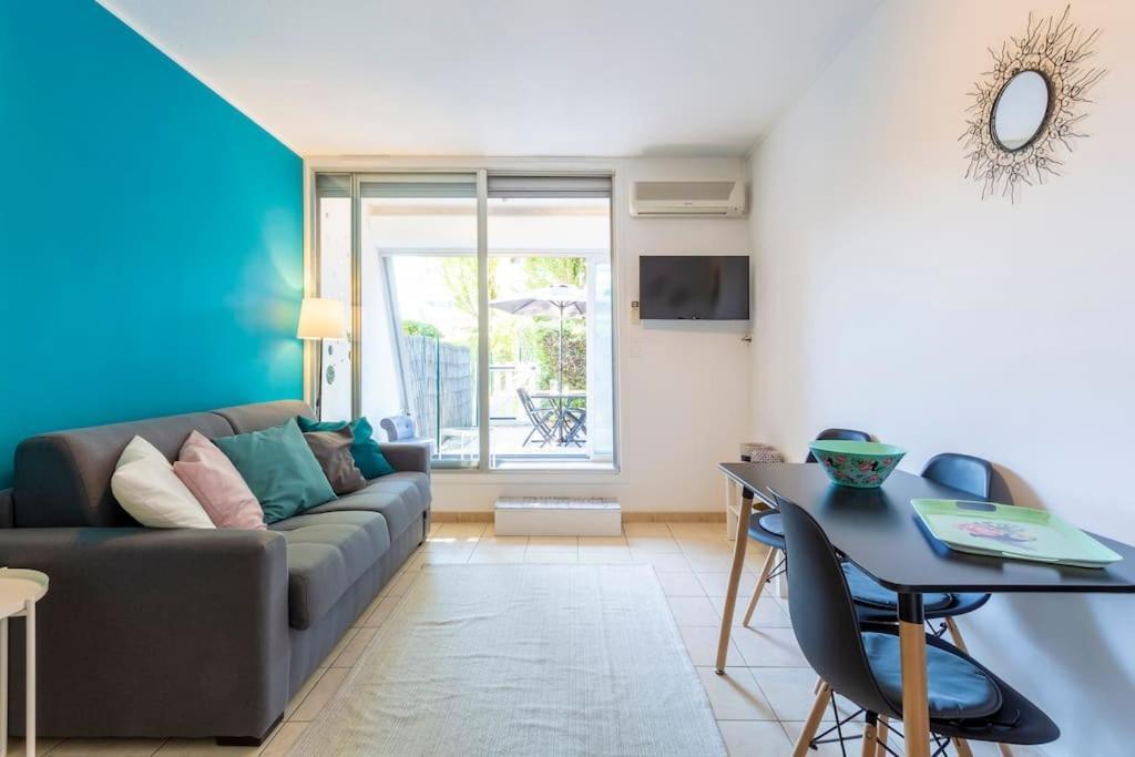 Chez Alexandra - Elegant Studio Avec Parking A Proximite Des Plages ลา กร็องเดอ-ม็อต ภายนอก รูปภาพ