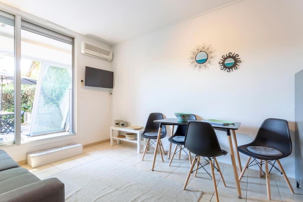 Chez Alexandra - Elegant Studio Avec Parking A Proximite Des Plages ลา กร็องเดอ-ม็อต ภายนอก รูปภาพ