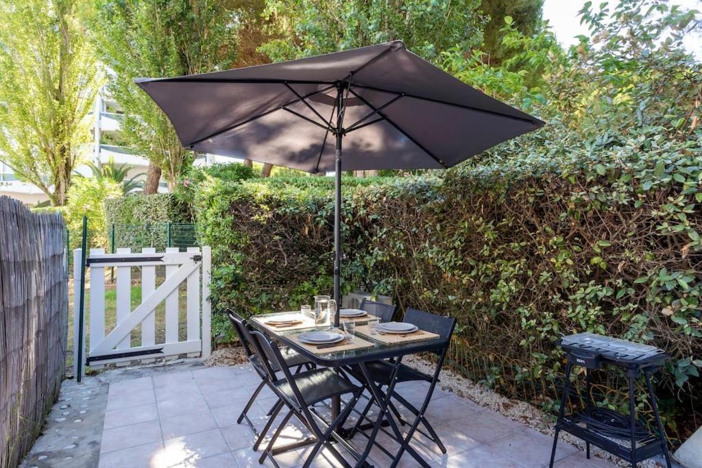 Chez Alexandra - Elegant Studio Avec Parking A Proximite Des Plages ลา กร็องเดอ-ม็อต ภายนอก รูปภาพ